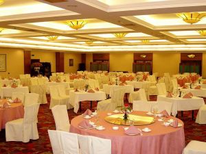 融僑大酒店 融僑大酒店