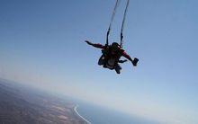 雙人跳傘