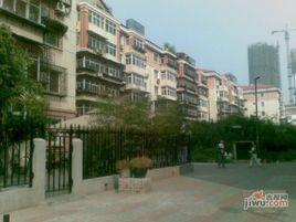 翠阜新村 翠阜新村