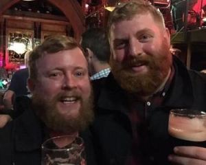 鬍子大叔 鬍子大叔