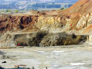 大爆破後通風 大爆破後通風