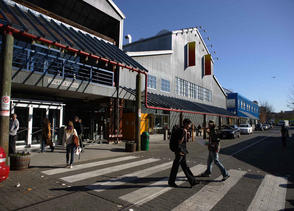 艾米麗卡爾藝術與設計大學 艾米麗卡爾藝術與設計大學