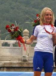 波莉[英國公路腳踏車運動員]