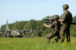 法國“西北風”防空飛彈 法國“西北風”防空飛彈