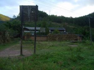 噴泉小寨村 噴泉小寨村