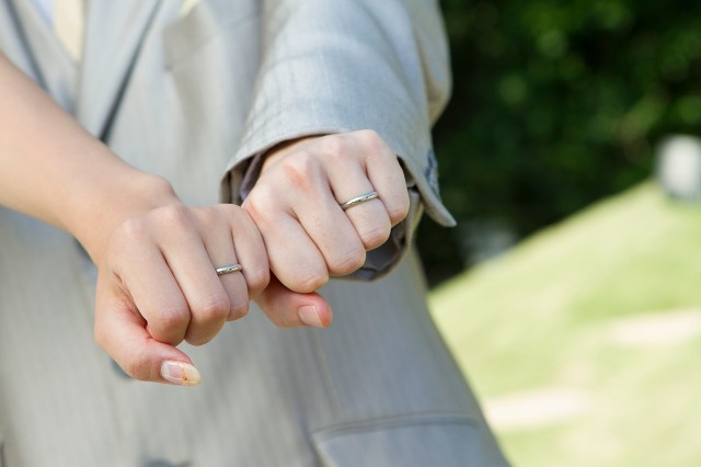 盤點世界各地關於結婚戒指的趣味習俗