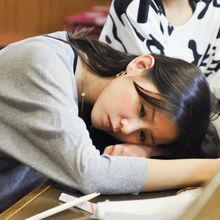 共食同寢住一起