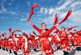 載歌載舞 載歌載舞