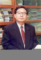 周新國[揚州大學副校長]