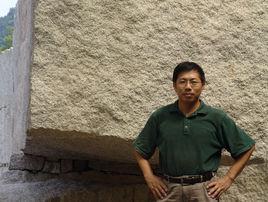 余永健[廣西藝術學院教授]