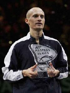 尼古拉·達維登科 尼古拉·達維登科