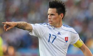 科馬雷克 科馬雷克