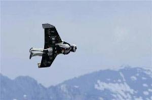 自由落體飛機的飛翔照