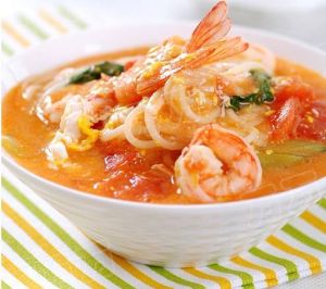 鮮蝦番茄雞蛋面