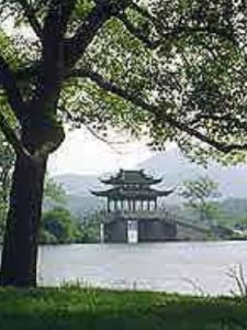 官不厭色 官不厭色