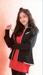 宣儀[宇宙少女組合成員]