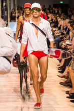 Moncler 2013春夏時裝男裝秀