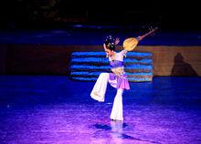 絲路花雨[中國1979年編創經典舞劇]