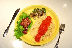 剝皮辣椒意大利麵