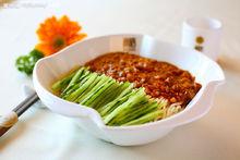 “煮打哥”雜醬面