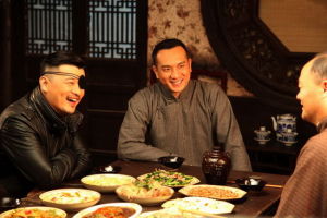 《英雄祭》劇照