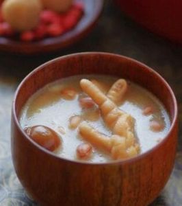 養顏山藥雜豆煲雞腳 養顏山藥雜豆煲雞腳