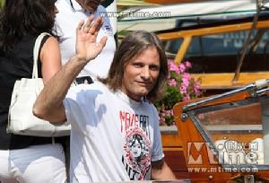 《末日危途》劇照