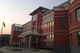 白銀市第八中學 白銀市第八中學