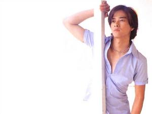 《傲氣比天高》