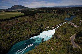 胡卡瀑布 胡卡瀑布