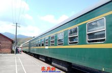 濟源站綠皮車風光