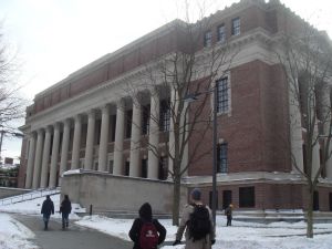 顏溪紫砂直播貼里出現過的在哈佛大學學習的時候去的圖書館。