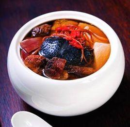 蟲草花花膠燉烏雞 蟲草花花膠燉烏雞