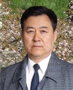 王田[中國書畫家聯誼會常務副秘書長]