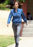 鄰居大戰[美國2014年尼古拉斯&middot;斯托勒執導喜劇片]