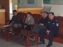 吳和平認真負責