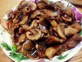 雞肉炒口蘑 雞肉炒口蘑