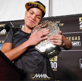 阿曼達-努涅斯 阿曼達-努涅斯