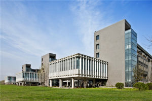 河南財政金融學院