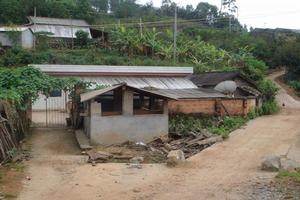 右卡自然村-村落一角