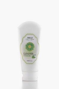 雛菊花語青蘋果淨肌潔膚乳