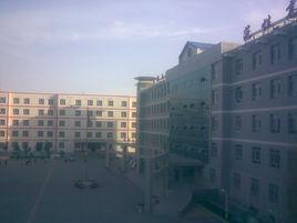 和靜高級中學 和靜高級中學