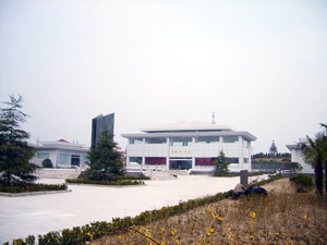 （圖）紀念館大門