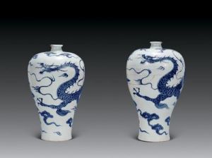 元青花雲龍紋梅瓶（一對）