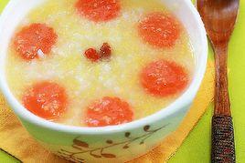 胡蘿蔔玉米渣粥 胡蘿蔔玉米渣粥