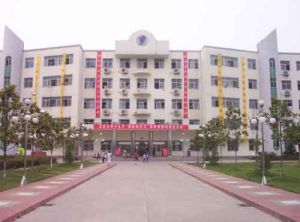 枝江英傑學校 枝江英傑學校