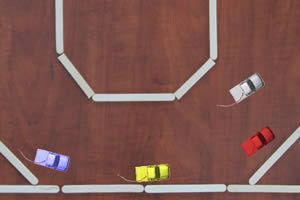 遙控賽車大比拼 遙控賽車大比拼