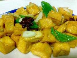 溜豆腐泡 溜豆腐泡