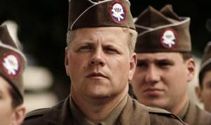 兄弟連[英美2001年大衛&middot;弗蘭科爾執導戰爭劇]