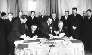 議定書籤署現場